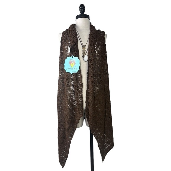 Hand to Hearts crochet soul warmer long vest NWT - Picture 1 of 9
